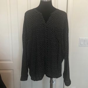 Old Navy Blouse sz L. Business Casual.